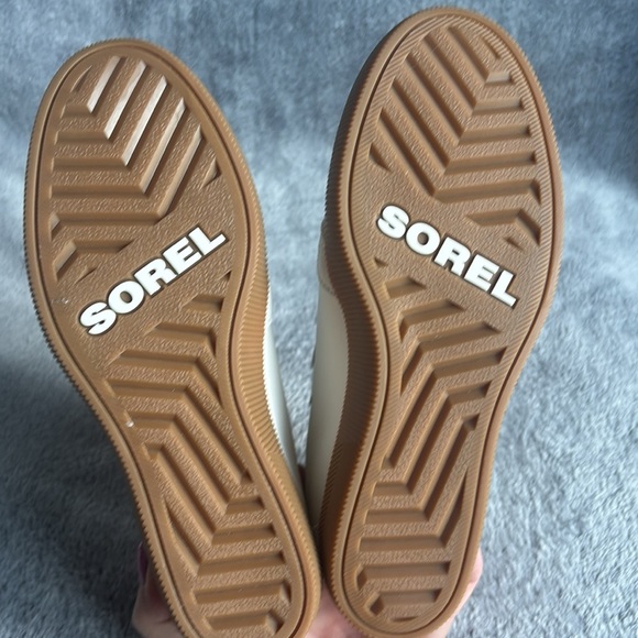 SOREL Out N About Wedge Bootie in Sea Salt/Gum Size 8 NWT - Picture 7 of 7